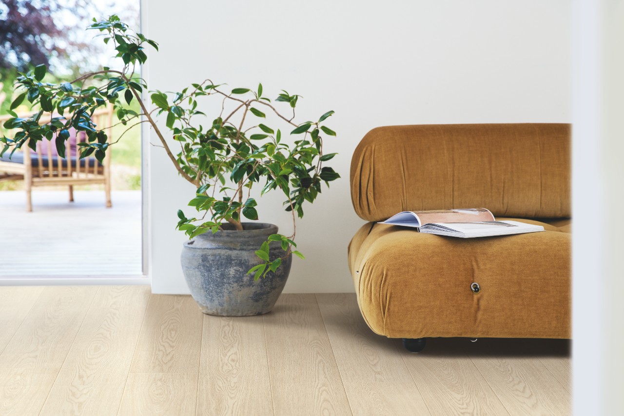 Ламинат Pergo Skara Pro Дуб Северный песок L1251-04291 1380×190×9 фото в интерьере